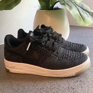 Nike Air Force 1 Flyknit Low